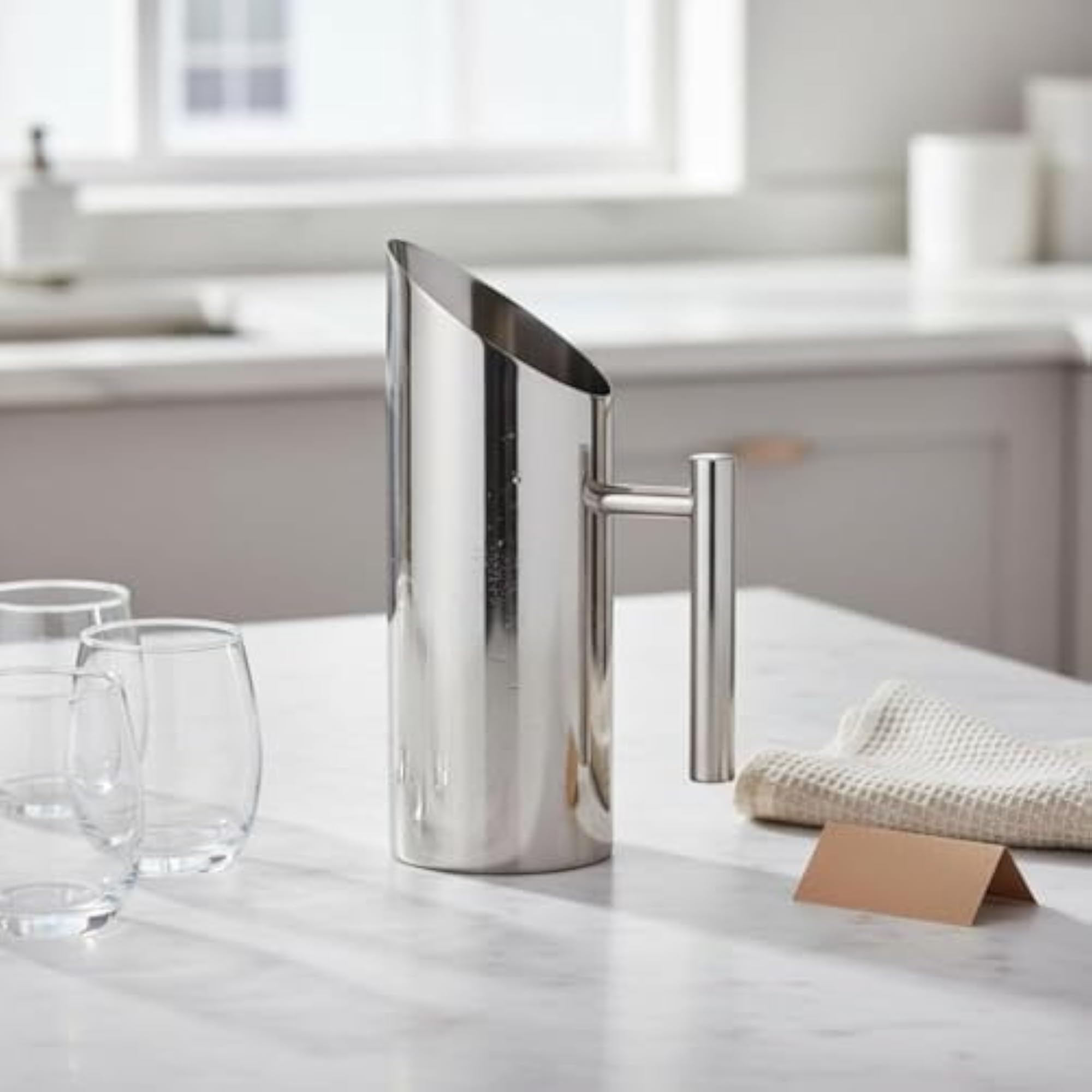 Polished Finish Stainless Steel Cold Drink Pitcher, 1.0L